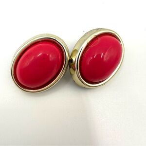 Retro Pink Oval Earrings